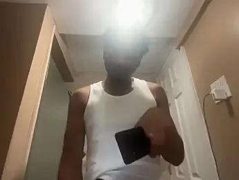 Yungandhungd webcam model stream image