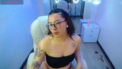 Nicolee_01 webcam model stream image