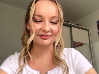 merririesgraf webcam model stream image
