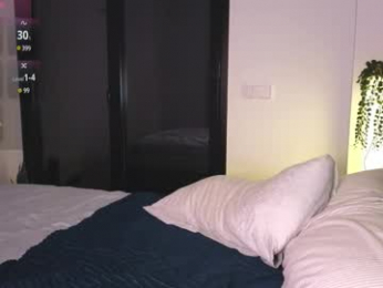 cherrrish_ webcam model stream image