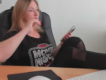 goddesssssss webcam model stream image