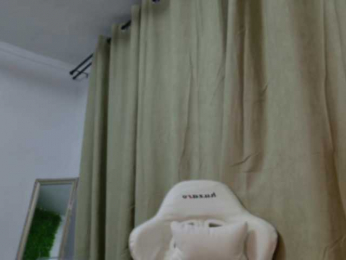 EmilyxJames webcam model stream image
