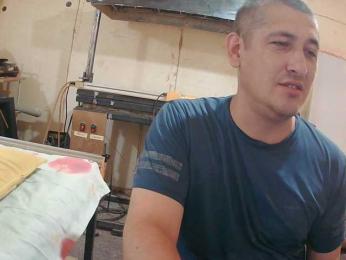 Paramy webcam model stream image