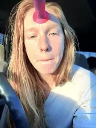 GoldenFlameGoddess webcam model stream image