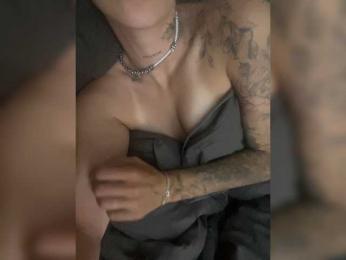 dutnedutaa webcam model stream image
