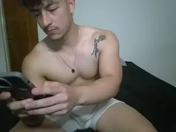 Tonblaze webcam model stream image