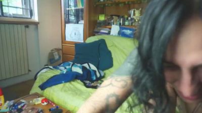 Brisen_ webcam model stream image