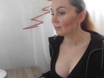 TessBertie webcam model stream image