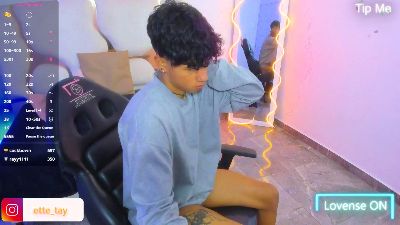 Ette_tay webcam model stream image