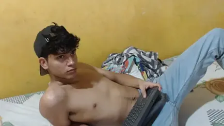 alice_julls webcam model stream image