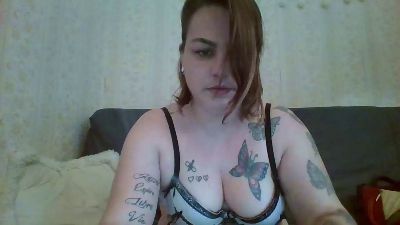 OphelieW webcam model stream image