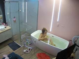 voyeurcam-casa-salsa-bathroom-2 webcam model stream image