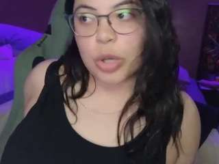 drizzypeach602 webcam model stream image