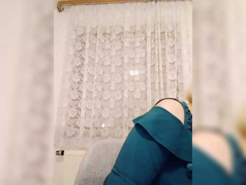 BoloshkaBlonda webcam model stream image