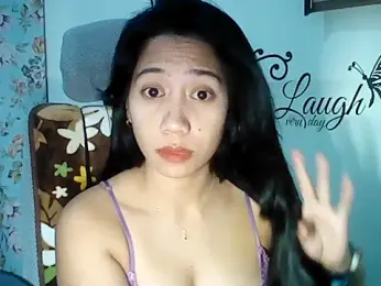 LOVENAYRA1 webcam stripchat model stream image