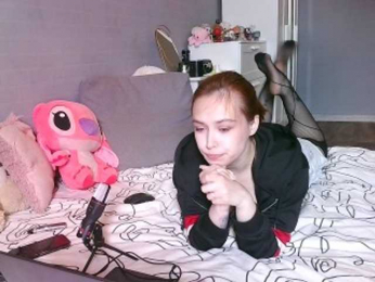 olivia-seraph webcam bongacams model stream image
