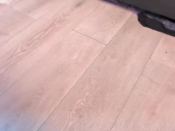 mrjustin_ webcam model stream image