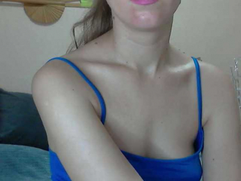 Lolakisss webcam model stream image
