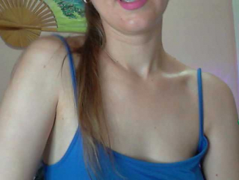 Lolakisss webcam model stream image