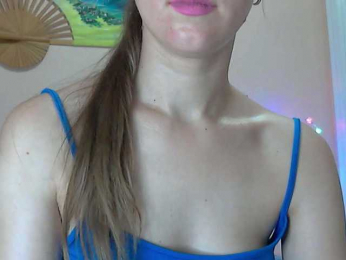 Lolakisss webcam model stream image