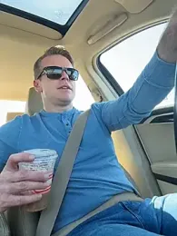 DILFiGuess1 webcam model stream image