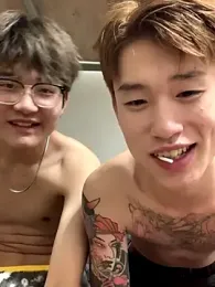 KK-cuteboy webcam model stream image