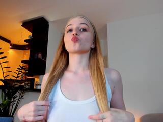 Mia Meowy webcam model stream image