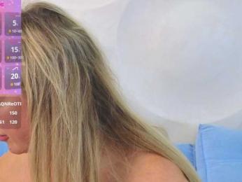 Lolomure webcam bongacams model stream image