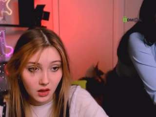 miki-ti webcam model stream image