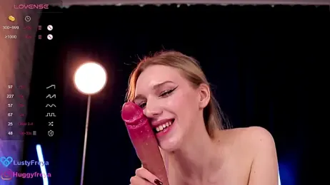 Lusty_Freya webcam model stream image