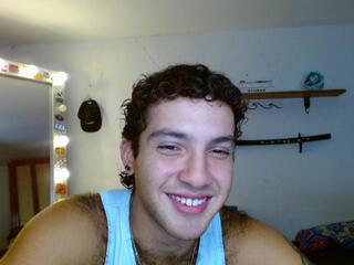 Zack Buttoon webcam model stream image