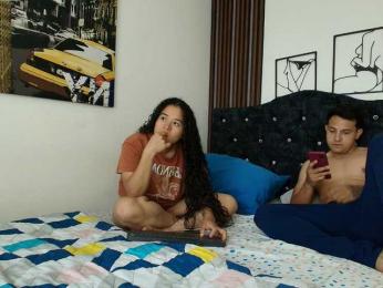 couplee-horny webcam bongacams model stream image