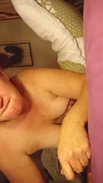 Luluchatte webcam model stream image