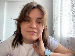 Angeline Desando webcam model stream image