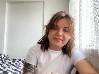 Angeline Desando webcam model stream image
