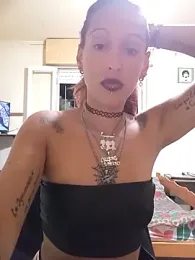 Zorrita_Fox webcam model stream image