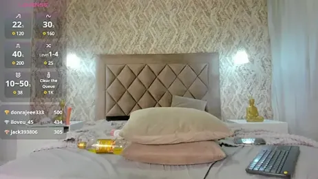 Lily_cooperr webcam model stream image