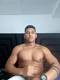 evan_hardy webcam model stream image