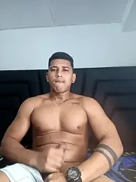 evan_hardy webcam model stream image