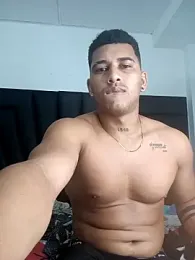 evan_hardy webcam model stream image