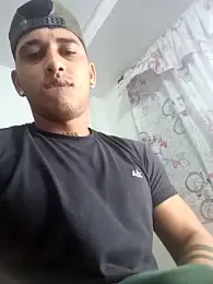evan_hardy webcam model stream image