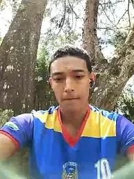 Demiansteven2 webcam model stream image