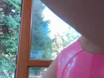 m1ss_ariana webcam model stream image