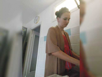 Caroline_Kisulya webcam model stream image