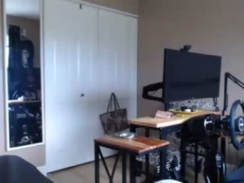 shannalicous webcam model stream image