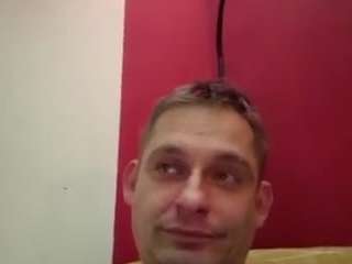 bullcuckold webcam model stream image