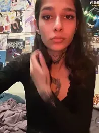 mollyEXD webcam model stream image