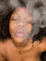 Boneca25 webcam model stream image