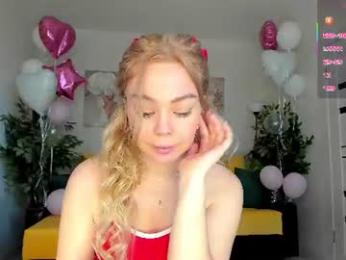 super_peach webcam model stream image