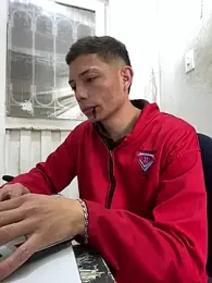 santiObrero webcam model stream image